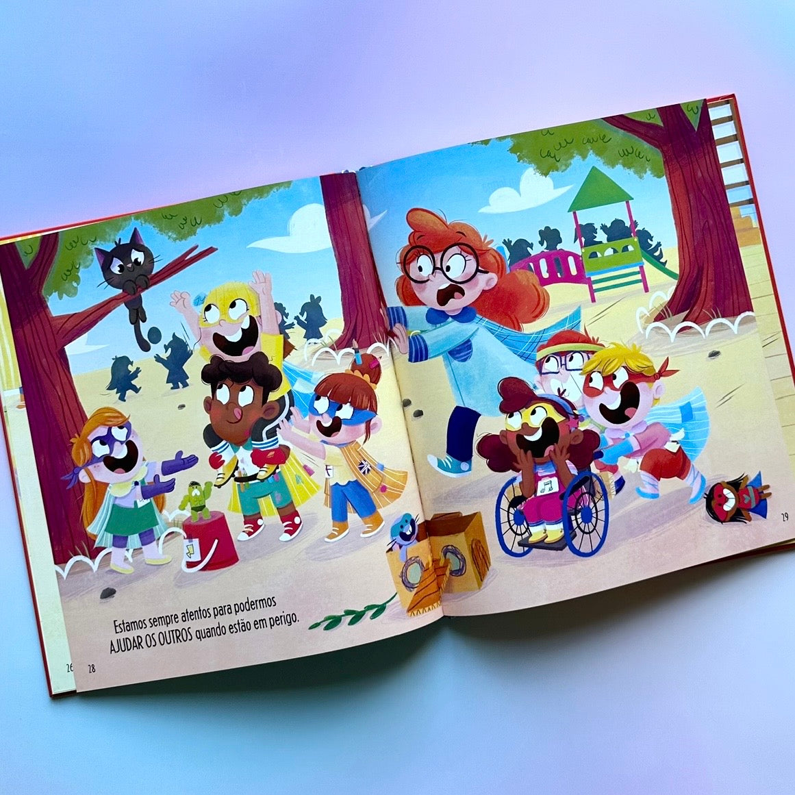 Super-heróis na Escola (Portuguese)